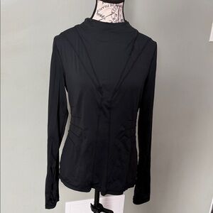 Lululemon Retro Long-sleeve Top .